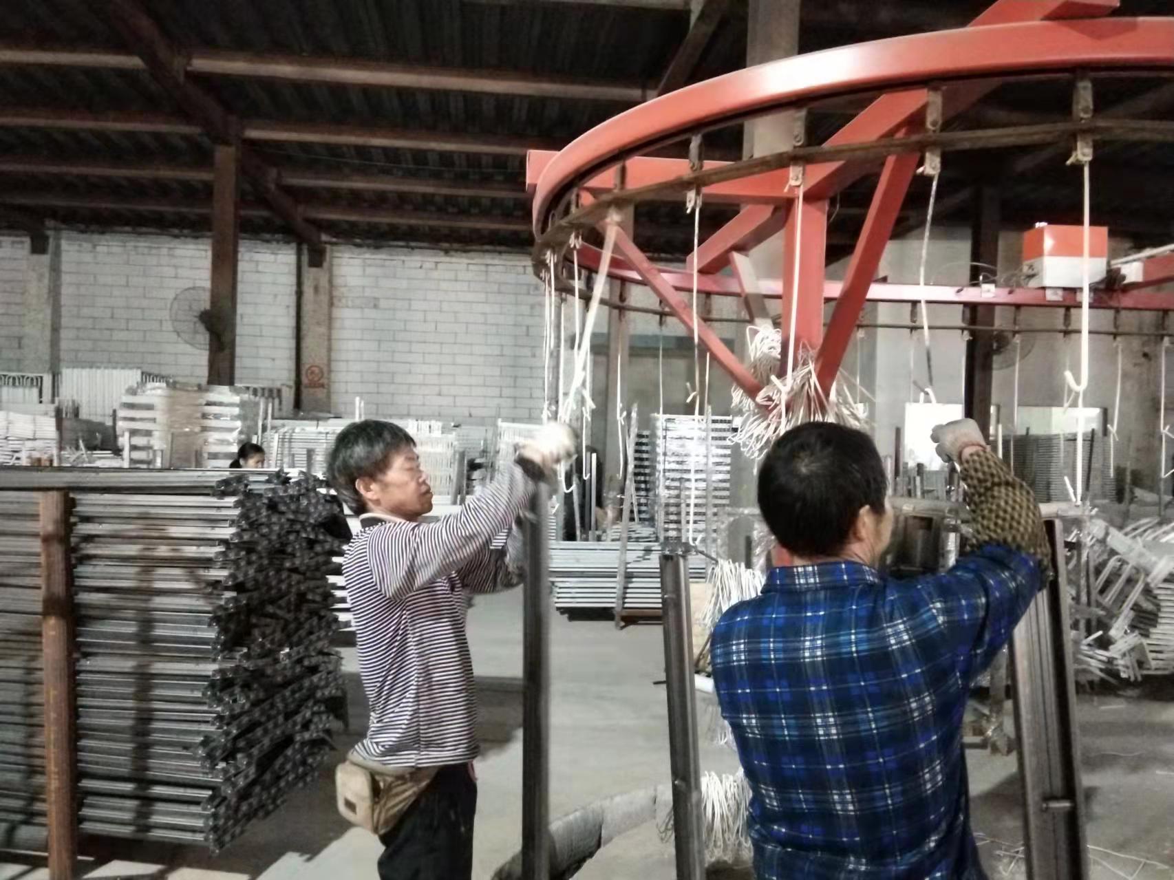 為什么鐵床廠家不愿意接工地的單？
